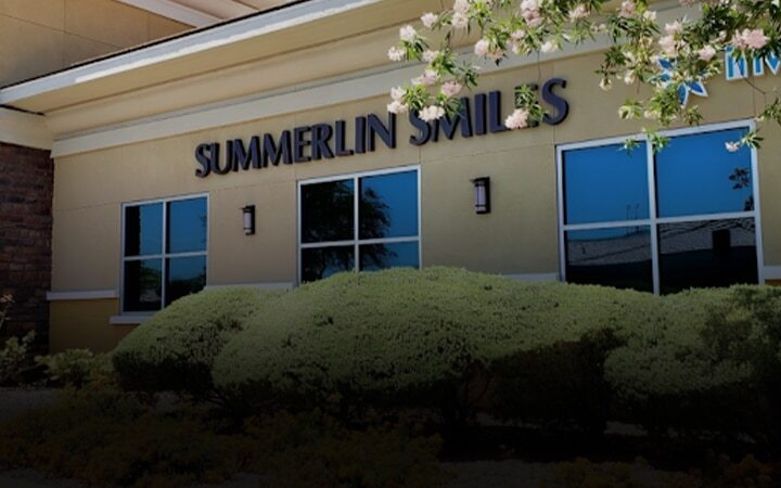 Dentist in Las Vegas, NV